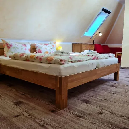Reethaeuser Auf Ruegen 4* Middelhagen