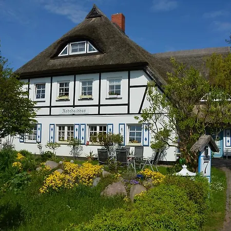 Aparthotel Reethaeuser Auf Ruegen
