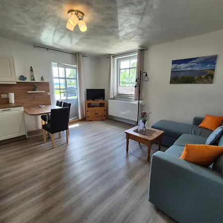 Lejlighedshotel Reethaeuser Auf Ruegen Middelhagen