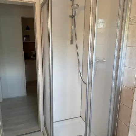 Hotel apartamentowy Reethaeuser Auf Ruegen