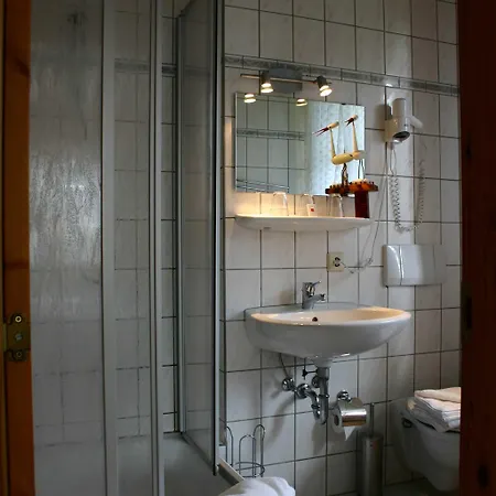 Reethaeuser Auf Ruegen 3*