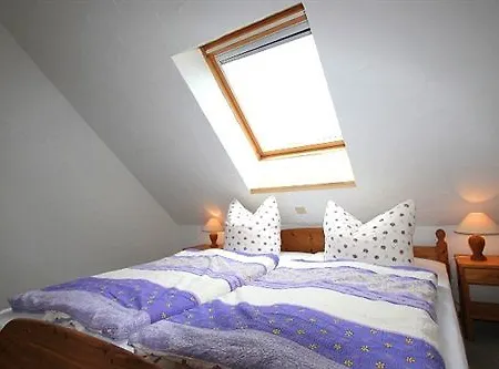 Lejlighedshotel Reethaeuser Auf Ruegen Middelhagen