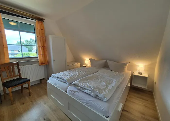 Reethaeuser Auf Ruegen 3*