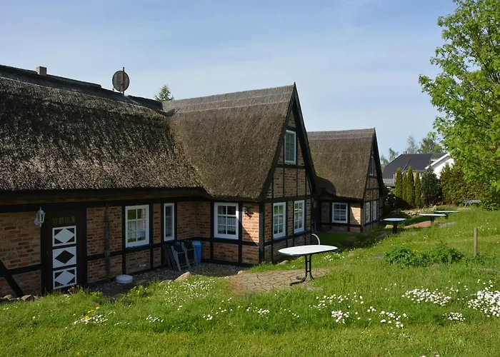 Reethaeuser Auf Ruegen Middelhagen